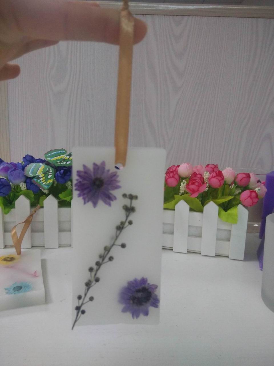 衣柜香薰蜡片室内家用持久香氛挂件留香囊房间橱除臭剂空气清新剂